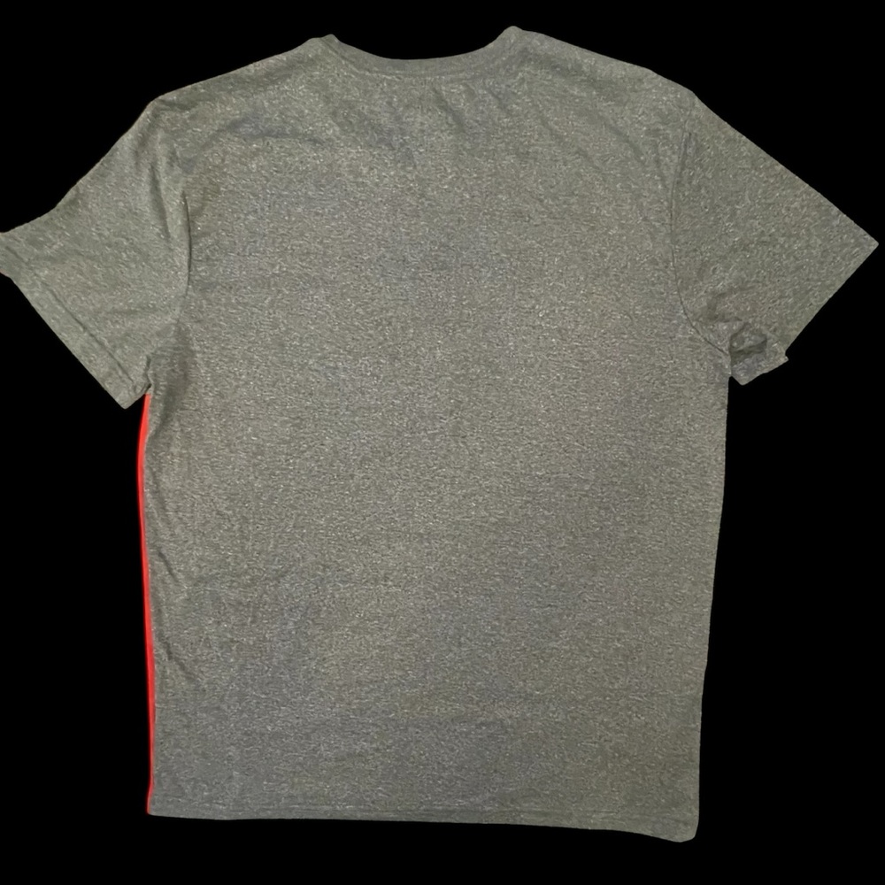 Kansas City Chiefs Gray and Red Football T-Shirt - Picture 2 of 8